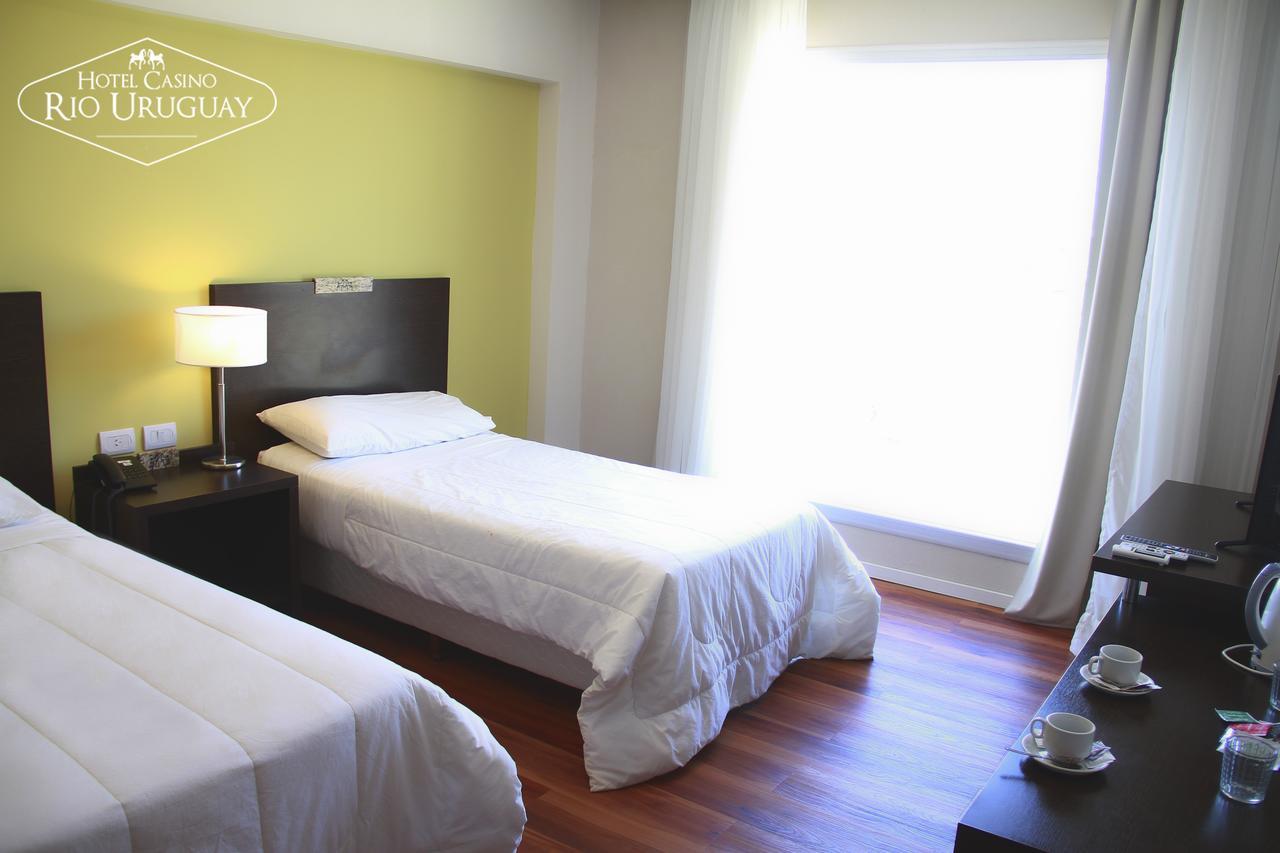Hotel Casino Rio Uruguay Paso de los Libres Dış mekan fotoğraf